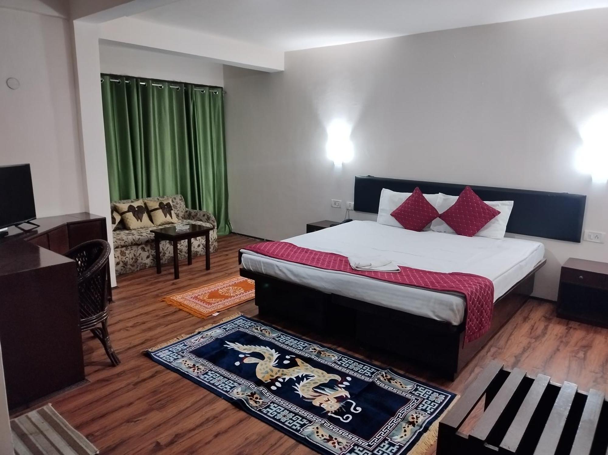 Bamboo Grove Hotel Gangtok Exterior photo